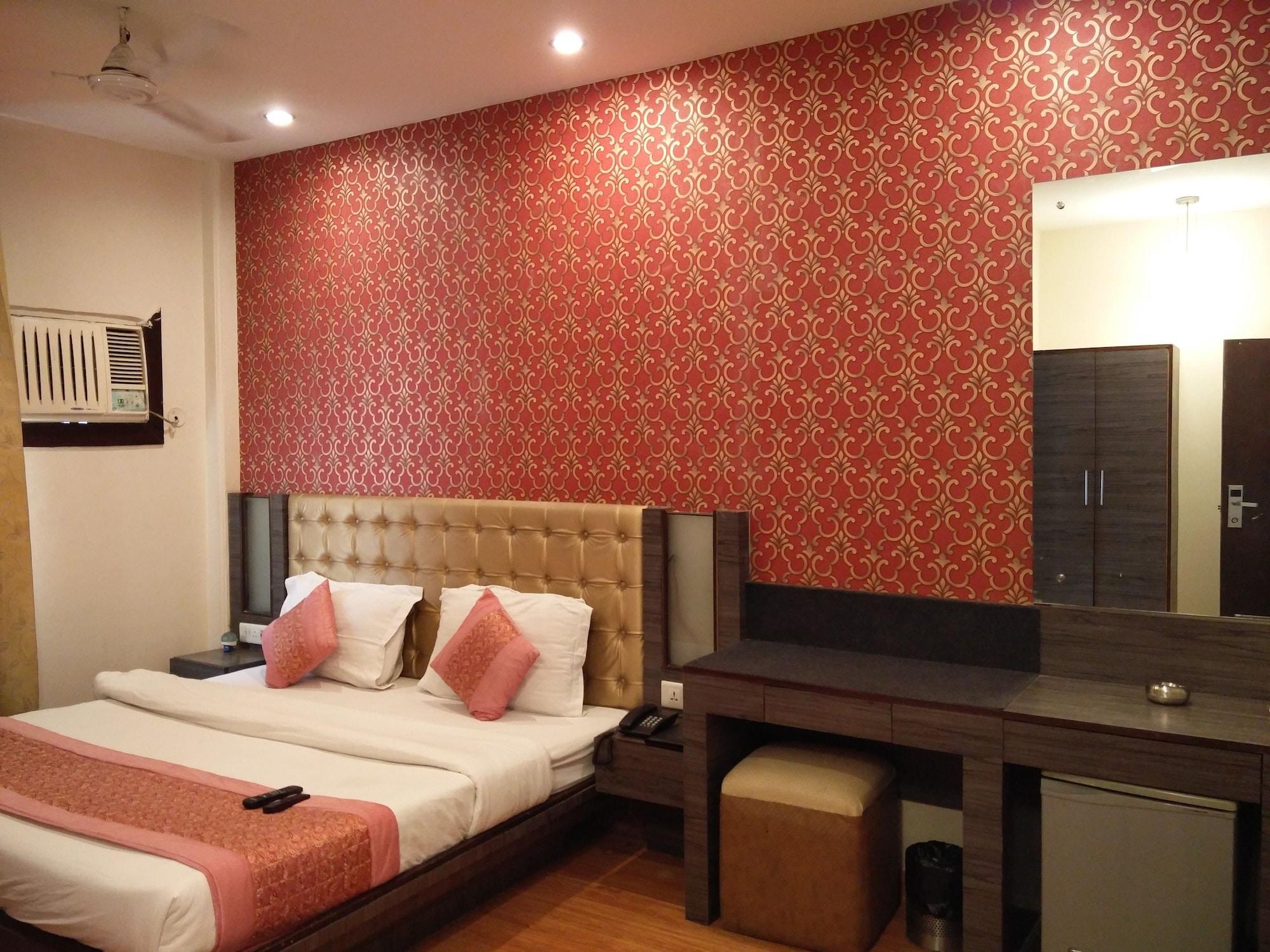 Rupam Hotel Дели Экстерьер фото